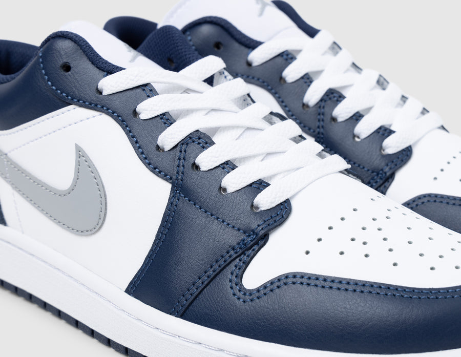 Jordan 1 Low White / Wolf Grey - Midnight Navy