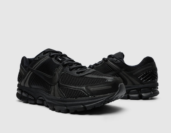 Nike vomero 5 new arrivals black red