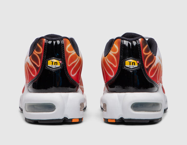 Nike tns red and black on sale