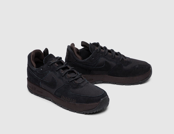 Nike air force 1 black shop brown
