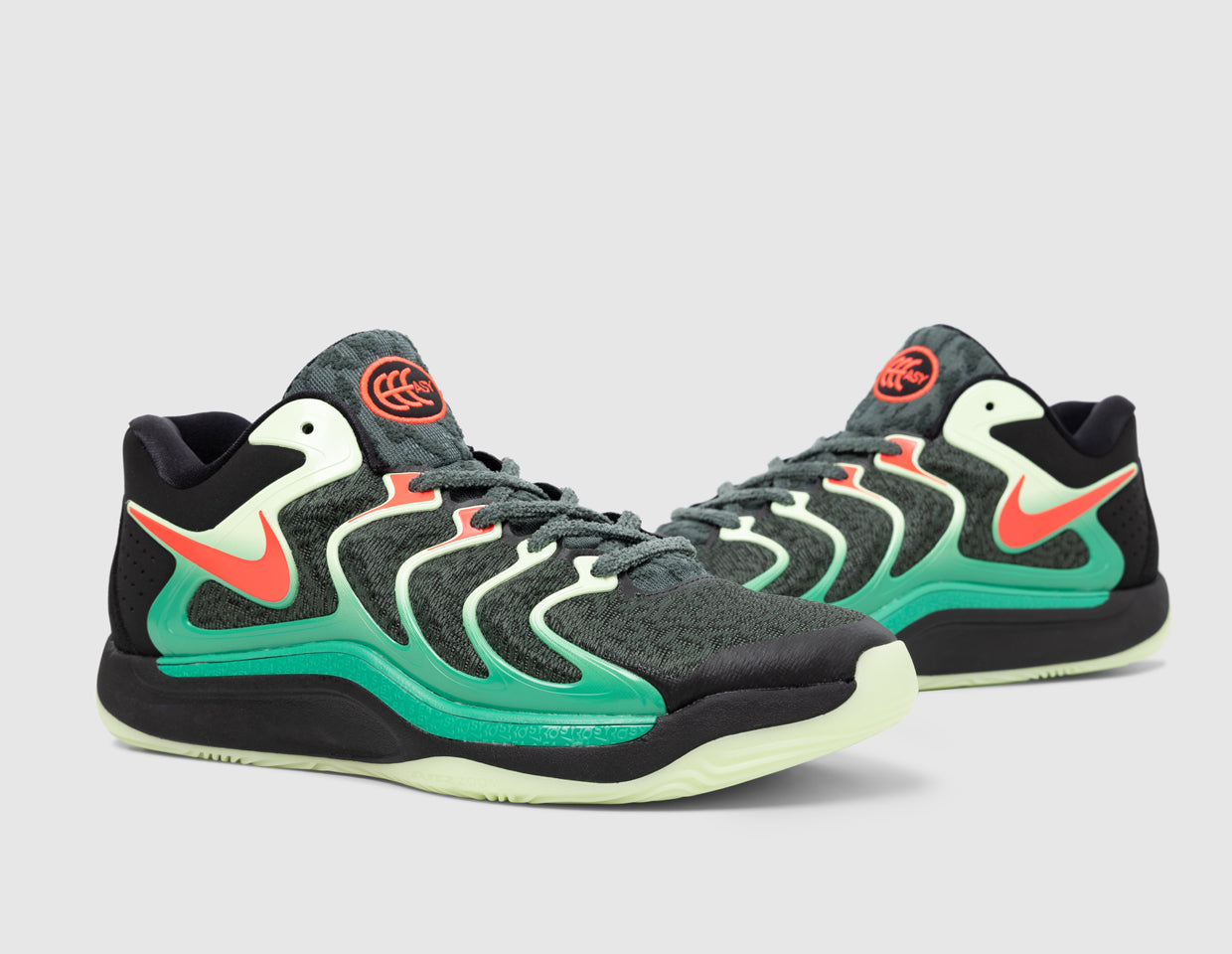 Nike KD17 Black / Bright Crimson - Vintage Green – size? Canada