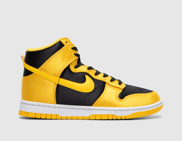 Nike dunks high black and white outlet