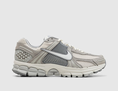 Nike Women's Zoom Vomero 5 Pure Platinum / Summit White - Platinum Tint - Sneakers