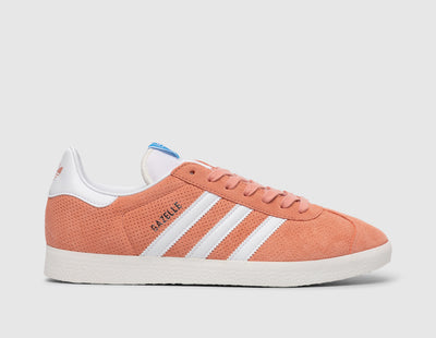 adidas Originals Women's Gazelle Wonder Clay / Ftwr White - Core White - Sneakers