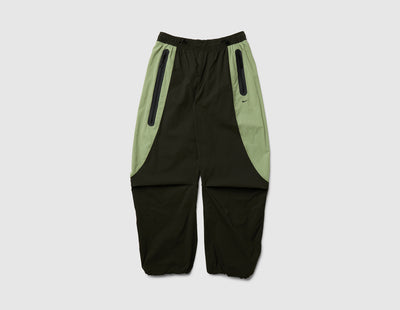 Nike Tech Woven Pant Sequoia / Oil Green - Black