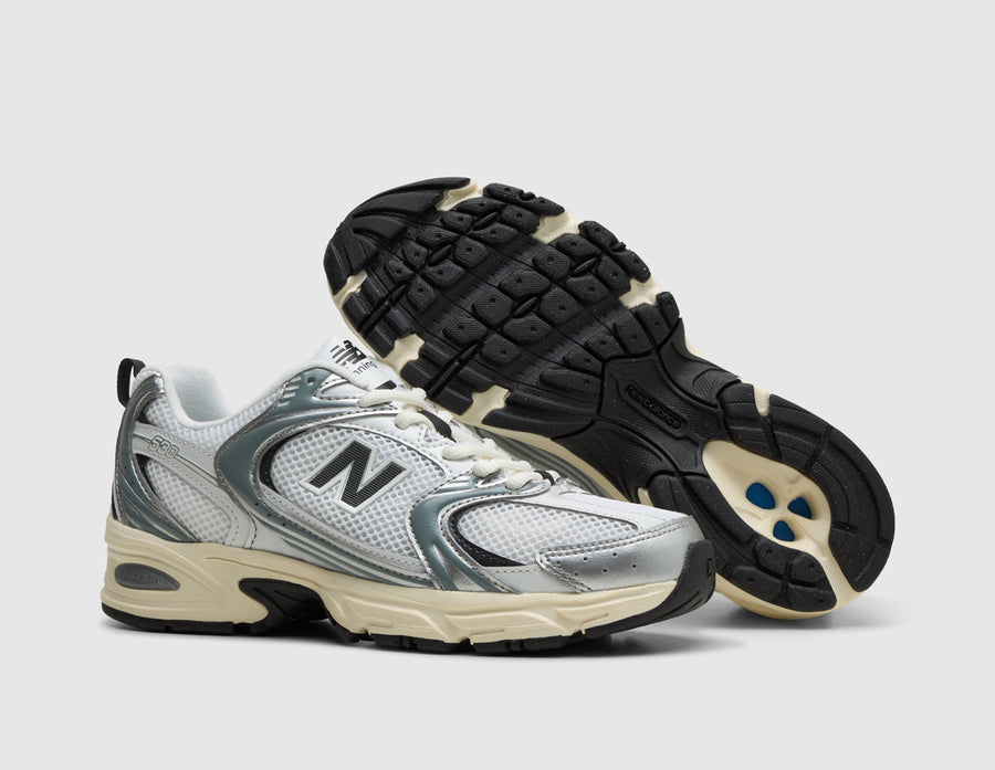 New Balance 530 Silver Metallic / Black Cement