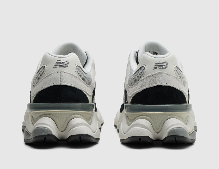 New Balance 9060 Black / Reflection