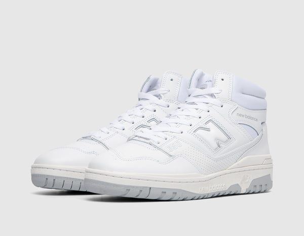 New balance white sneakers 2025