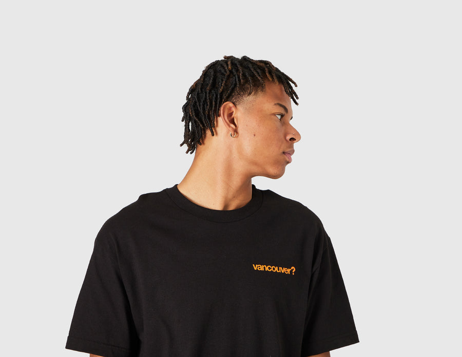 size? Vancouver Logo T-shirt / Black
