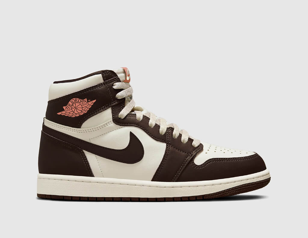 Jordan Women's 1 Retro High OG Baroque Brown / Sail