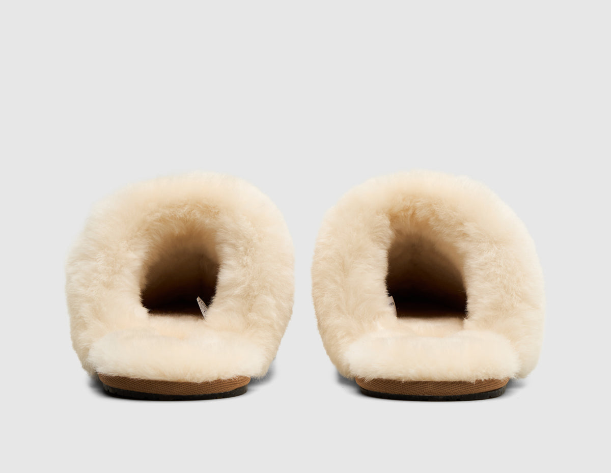 UGG Women's Scuffette II / Chestnut