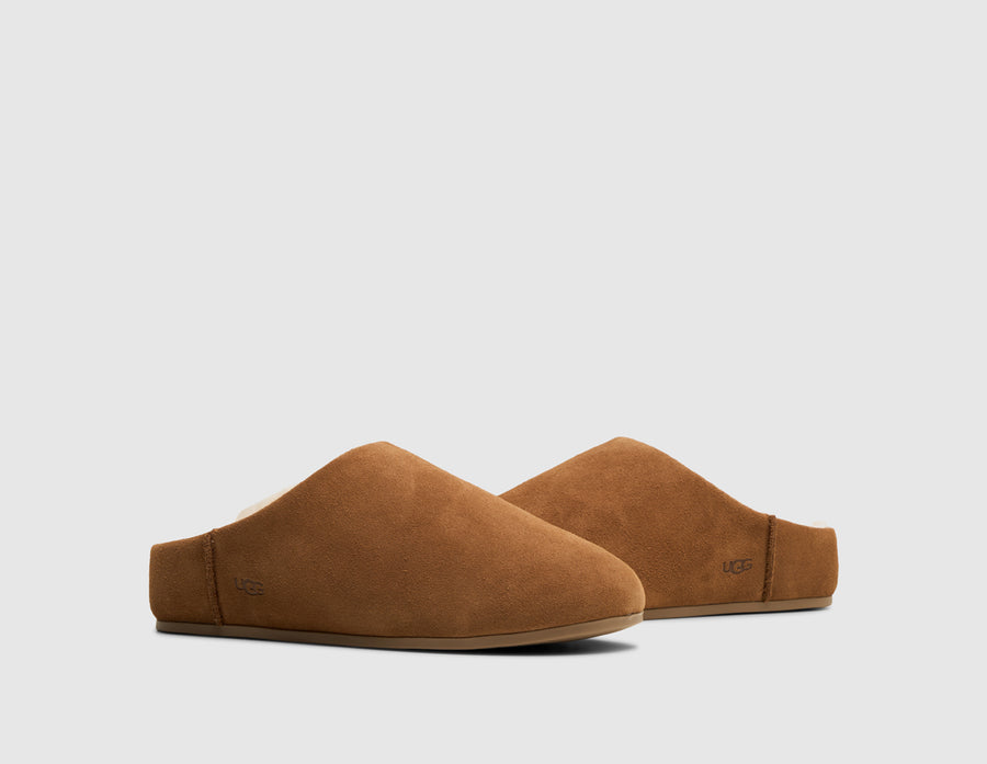 UGG Women's Elea Slip-On / Chestnut