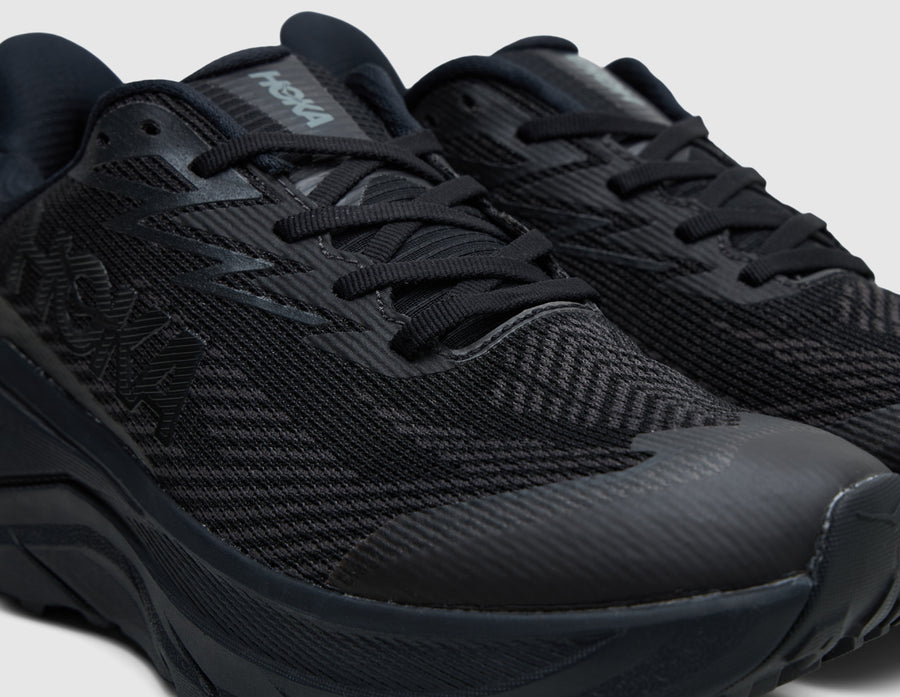 Hoka Challenger 8 GTX Black / Carbon Black