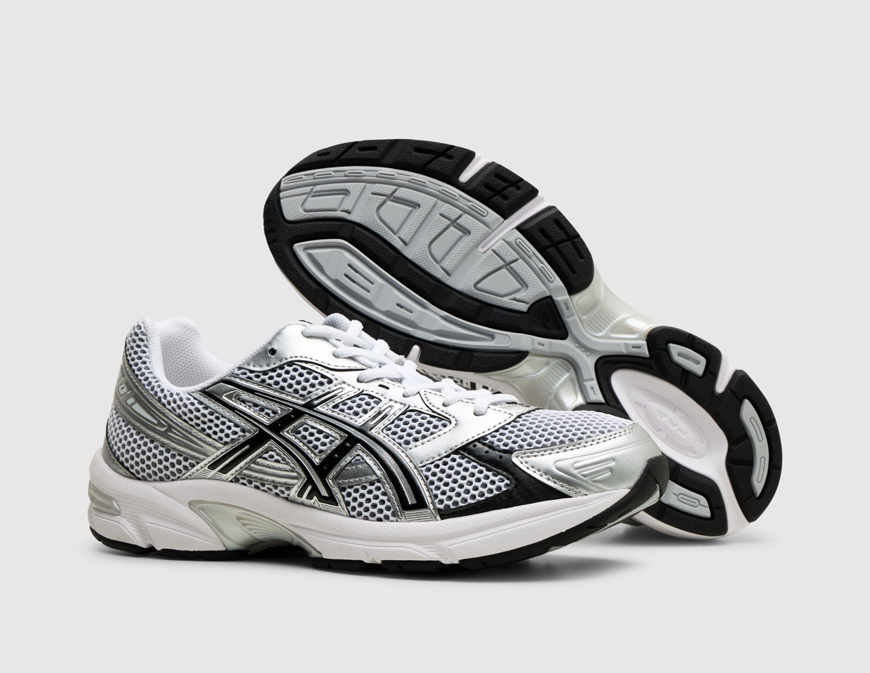 ASICS GEL-1130 White / Black – size? Canada