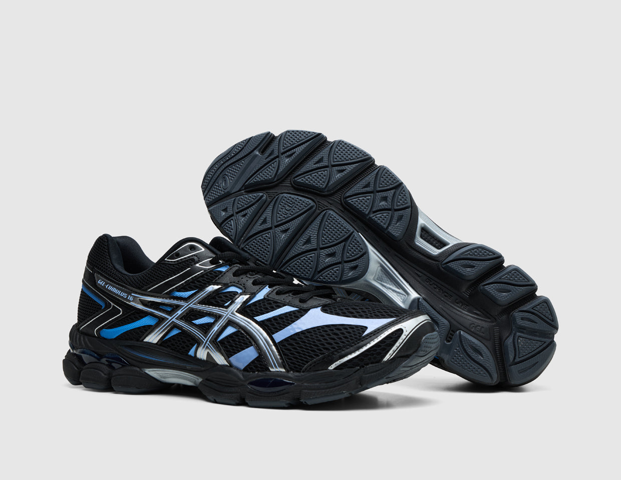 ASICS GEL-Cumulus 16 Black / Pure Silver – size? Canada