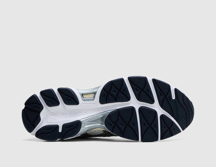 ASICS GEL-CUMULUS 16 White / Midnight