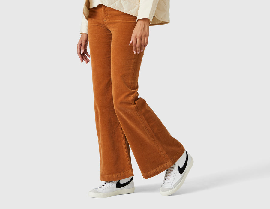 Rolla's Eastcoast Flare Jeans / Tan Cord – size? Canada