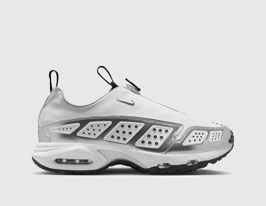Nike Women's Air Max SNDR White / Metallic Silver - Black