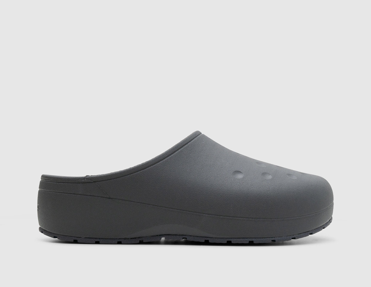 Crocs Classic Quiet Clog / Black Sand – size? Canada