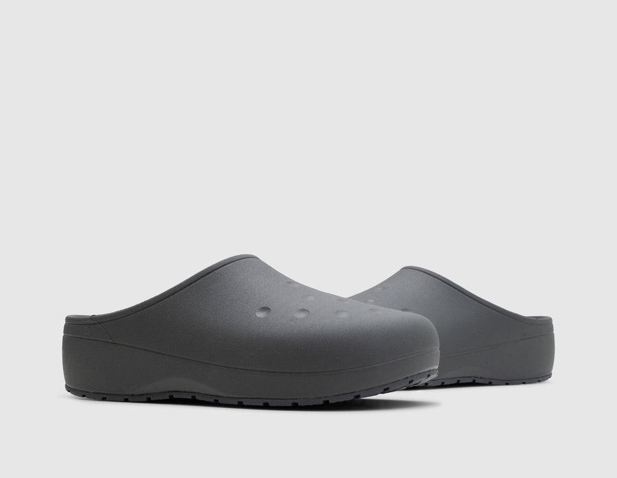 Crocs Classic Quiet Clog / Black Sand
