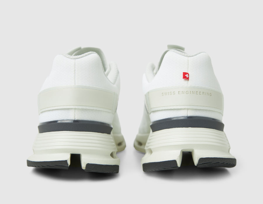 On Cloudnova Form White / Eclipse