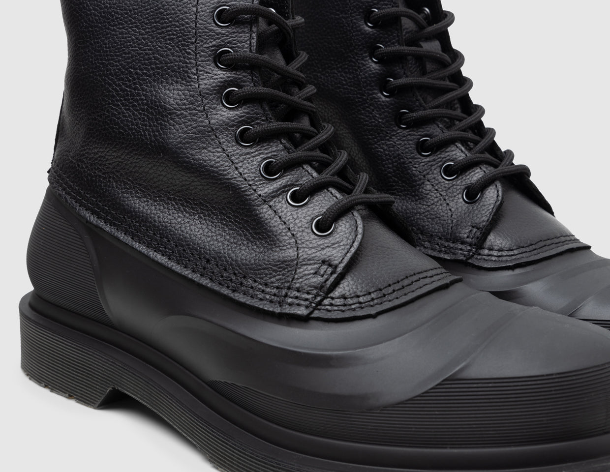 Dr. Martens 1460 Fleece Lined Sub Boots Black – size? Canada