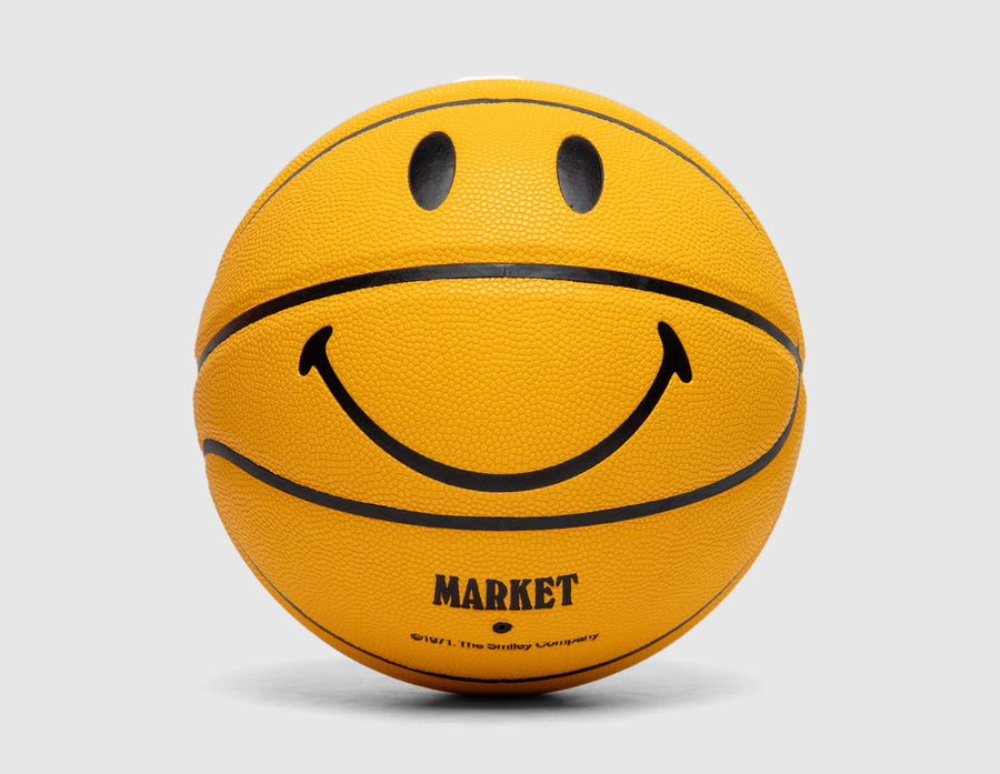 Market Smiley Basketball / Yellow