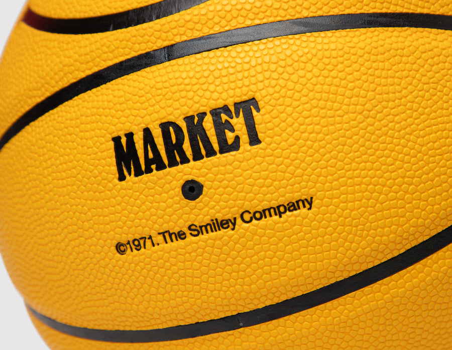 Market Smiley Basketball / Yellow