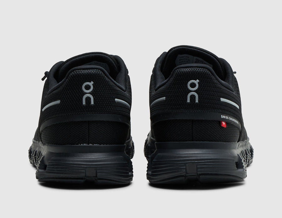 On Running Cloud 6 Black / Black
