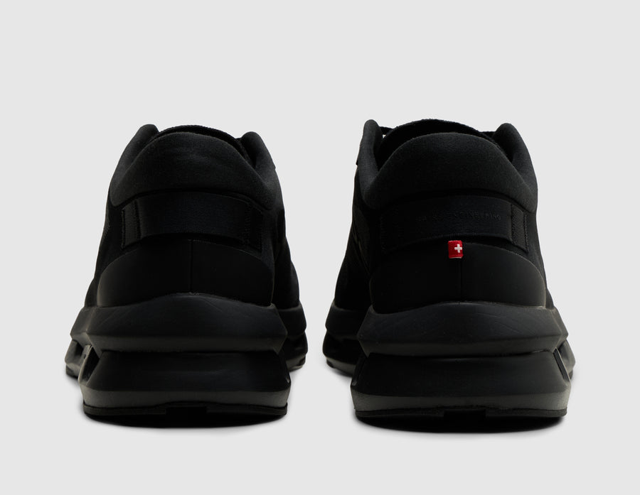 On Cloudzone Black / Black