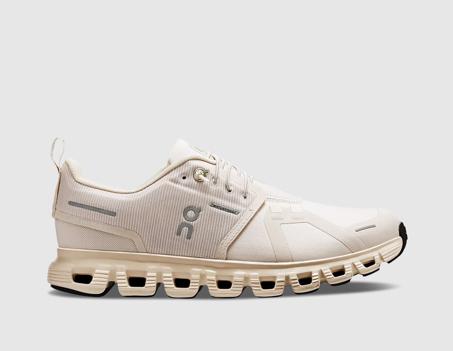 On Women's Cloud 6 Waterproof Pearl / Cream
