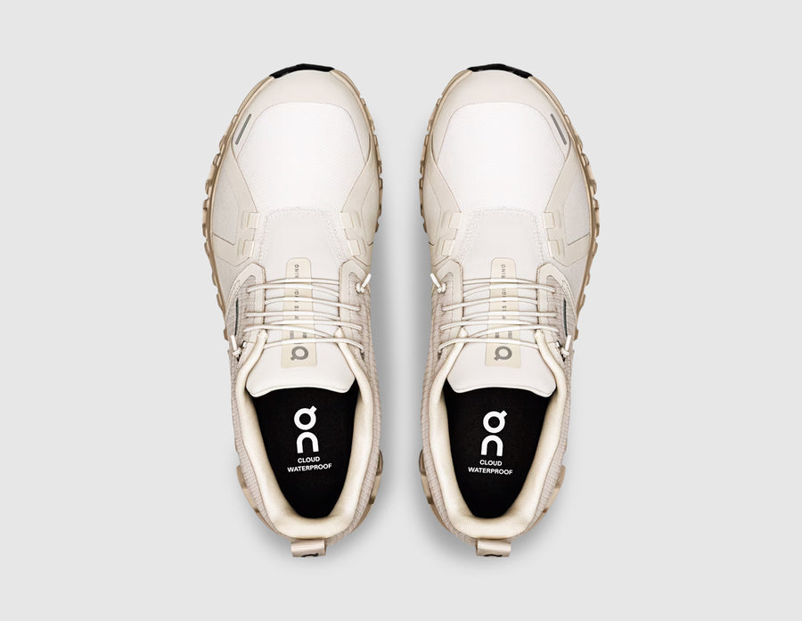 On Women's Cloud 6 Waterproof Pearl / Cream