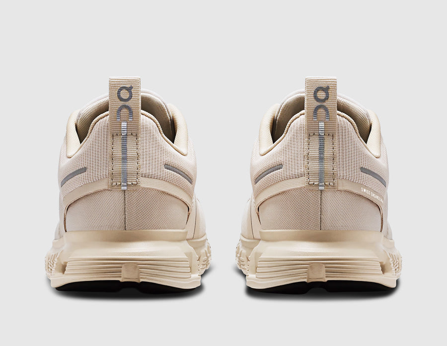 On Women's Cloud 6 Waterproof Pearl / Cream