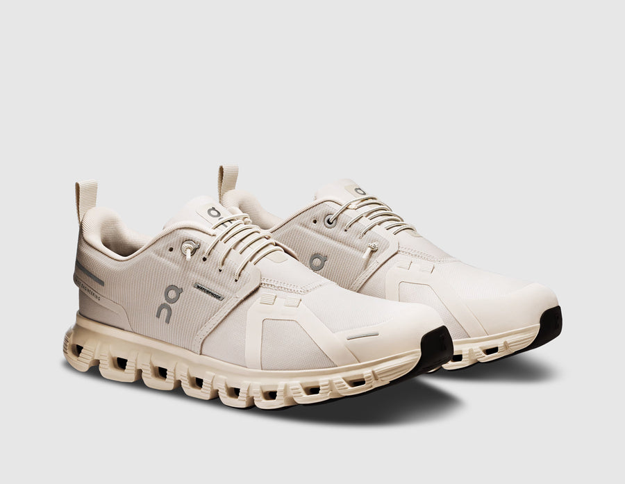 On Women's Cloud 6 Waterproof Pearl / Cream
