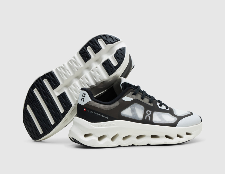 On Women's Cloudtilt Remix Black / Ivory