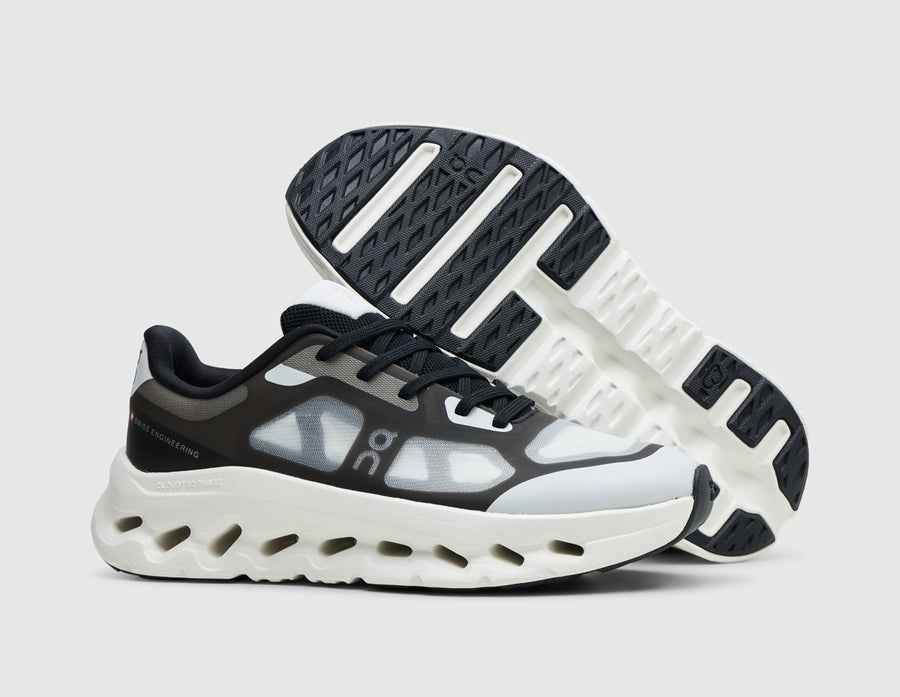 On Women's Cloudtilt Remix Black / Ivory
