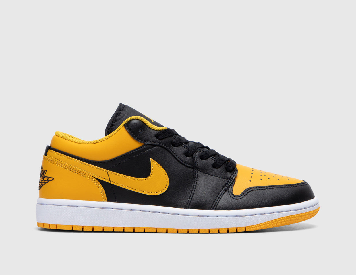 Jordan Clothing Sneakers Shoes size Canada