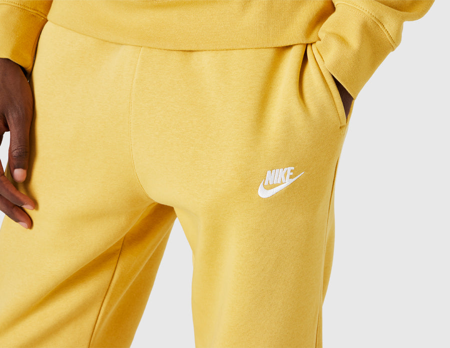 Nike Sportswear Club Fleece Joggers Wheat Gold / Wheat Gold - White – size?  Canada