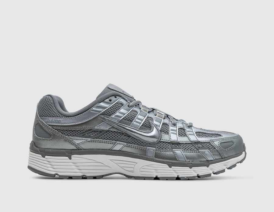 Nike P-6000 / Metallic Cool Grey / Cool Grey - White