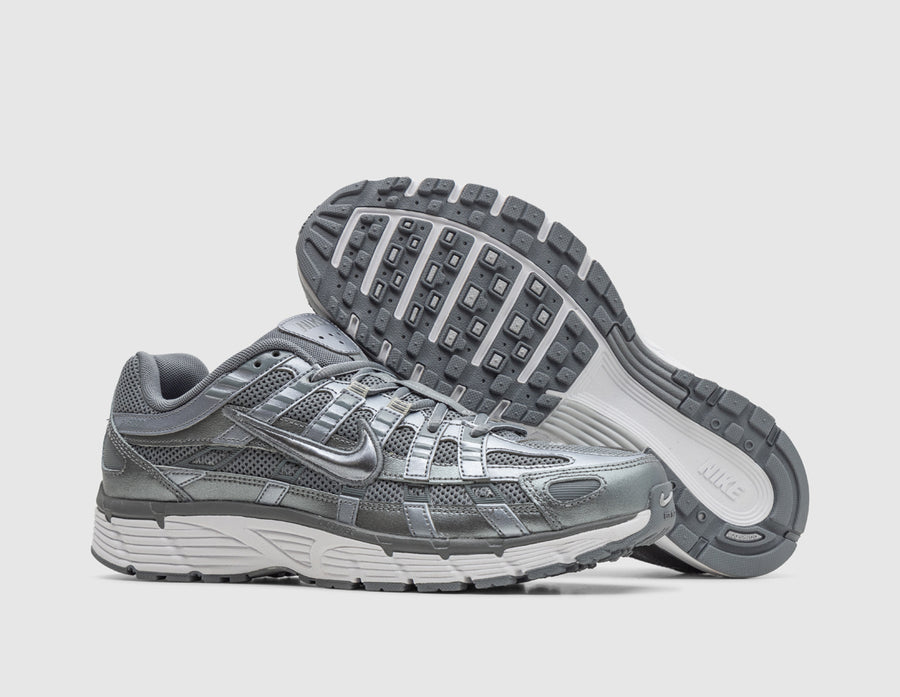 Nike P-6000 / Metallic Cool Grey / Cool Grey - White