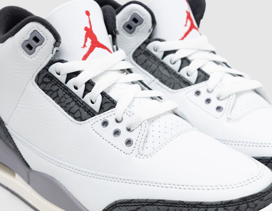 Nike jordan 3 white store