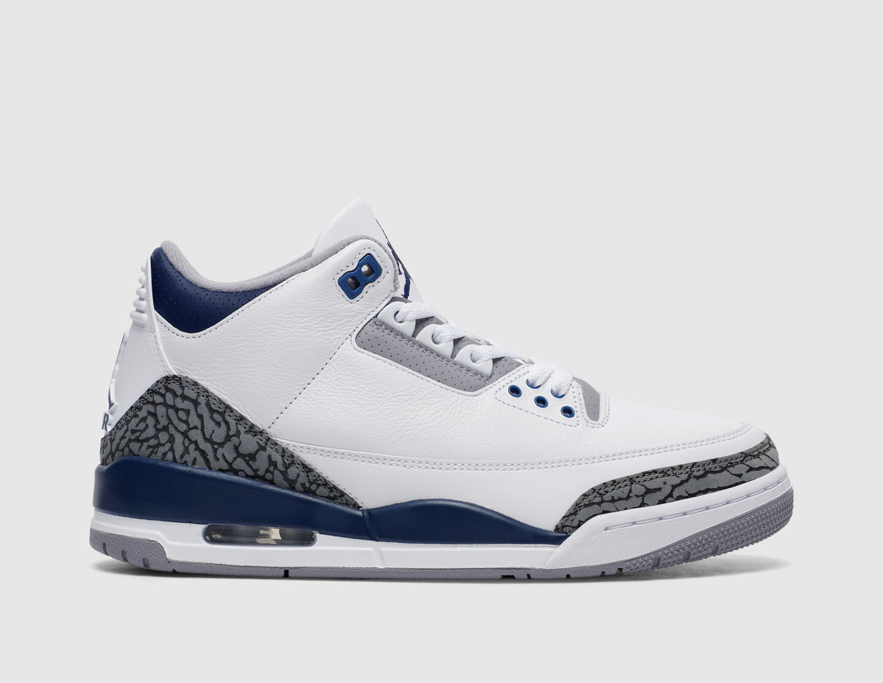 Men's jordan hotsell shoes