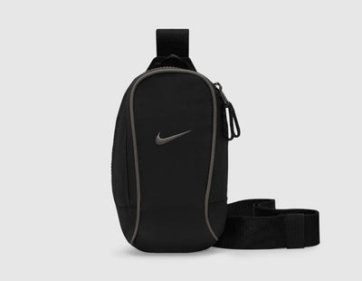 Nike Sportswear Essentials Crossbody Bag Black / Black - Ironstone