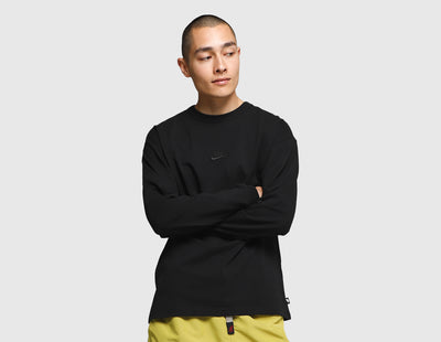 Nike Sportswear Premium Essentials Long Sleeve T-shirt Black / Black