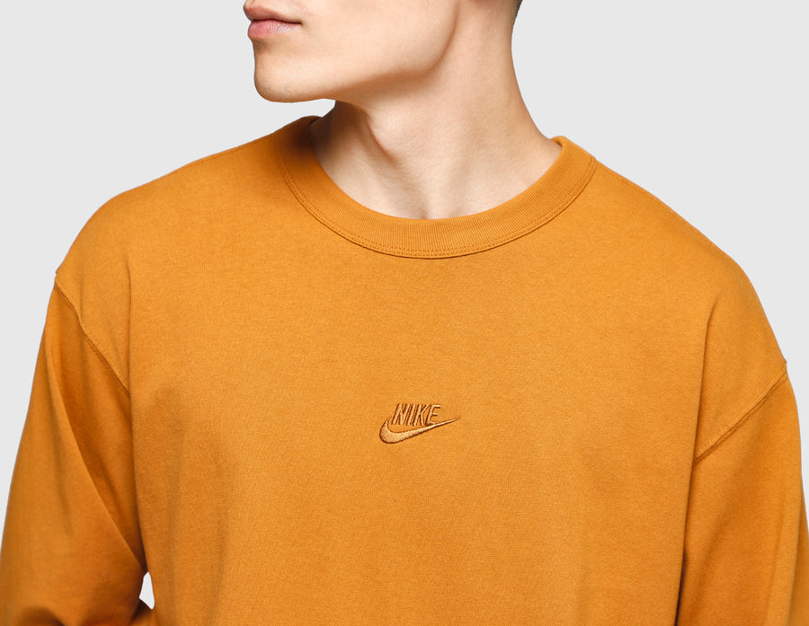Nike Sportswear Premium Essentials Long Sleeve T-shirt / Desert Ochre