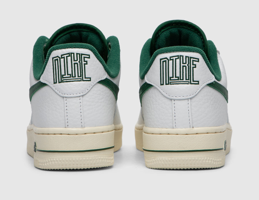 Nike Women�s Air Force 1 `07 LX Summit White / George Green - White