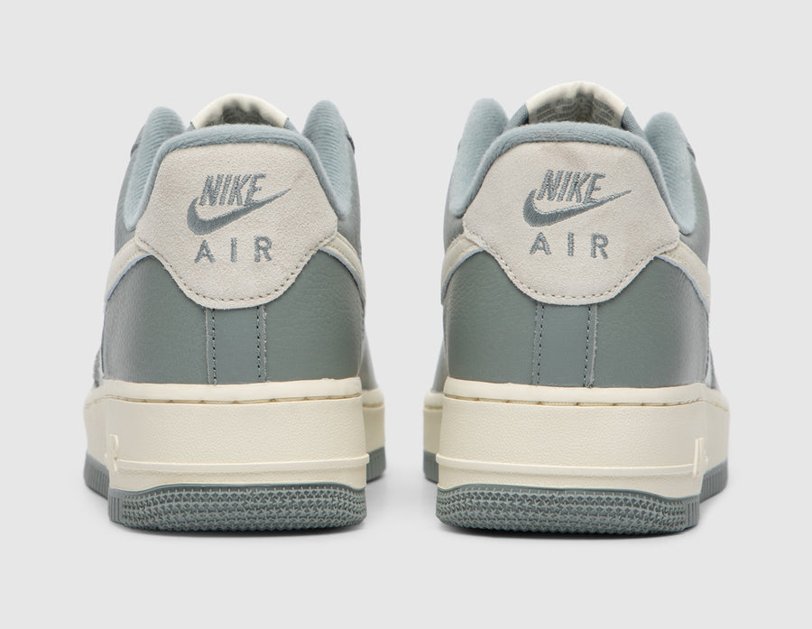 Nike Air Force 1 `07 LX Mica Green / Coconut Milk - Photon Dust