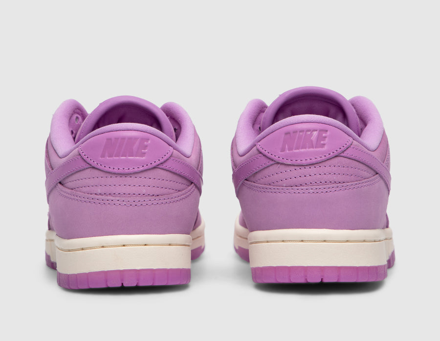 Nike fuschia shoes shop