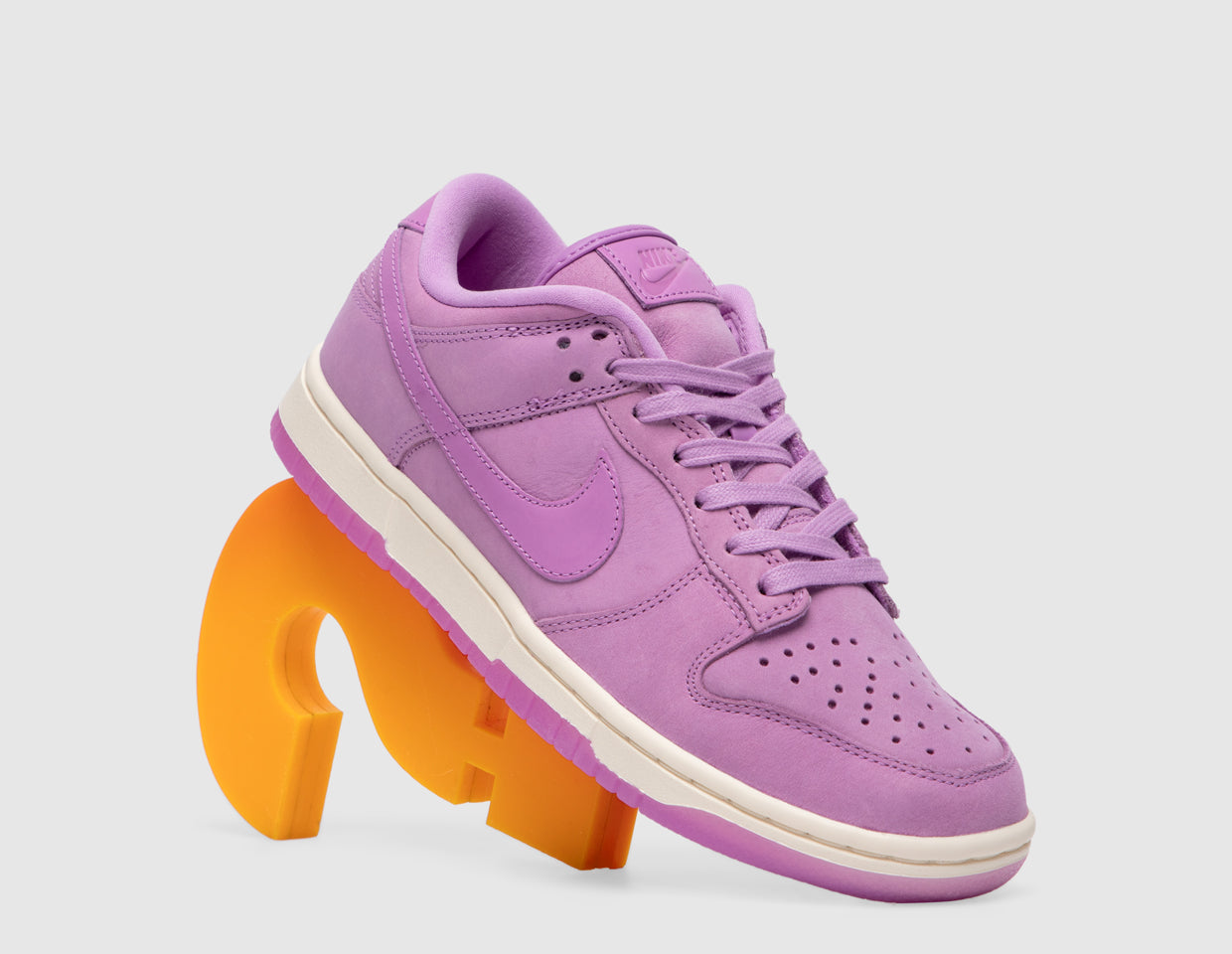Nike apparel clearance on sale