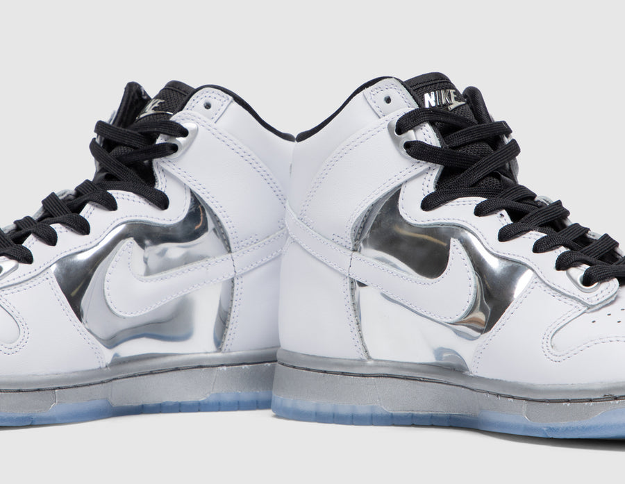 Nike outlet womens metallic